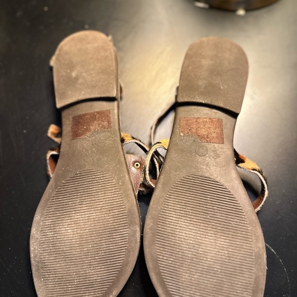 Steve Madden 9 - Picture 3 of 3